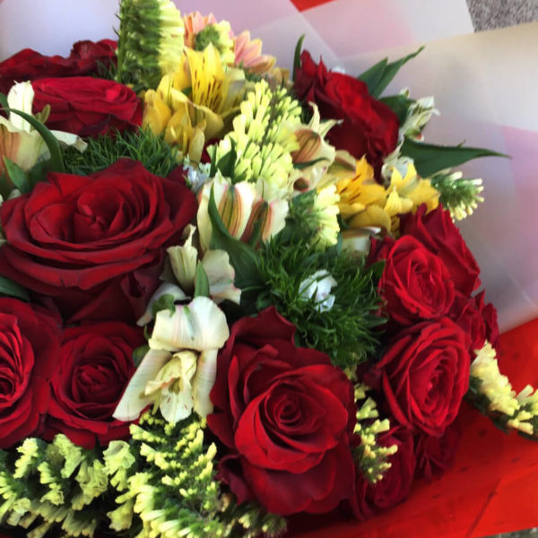 Mix bouquet of roses and alstroemeria Limassol